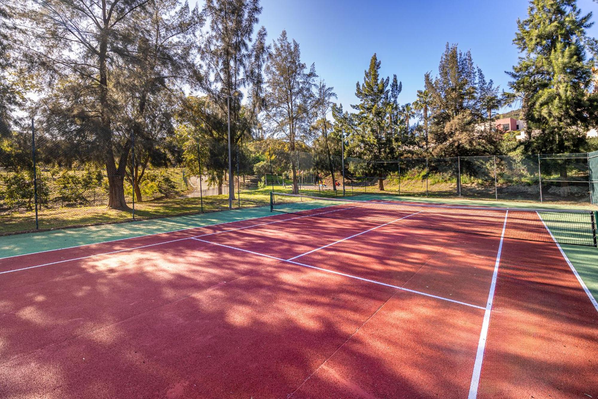 Rentitspain Apartamento Charming Gym, Jacuzzi Y Balcon Estepona Dış mekan fotoğraf