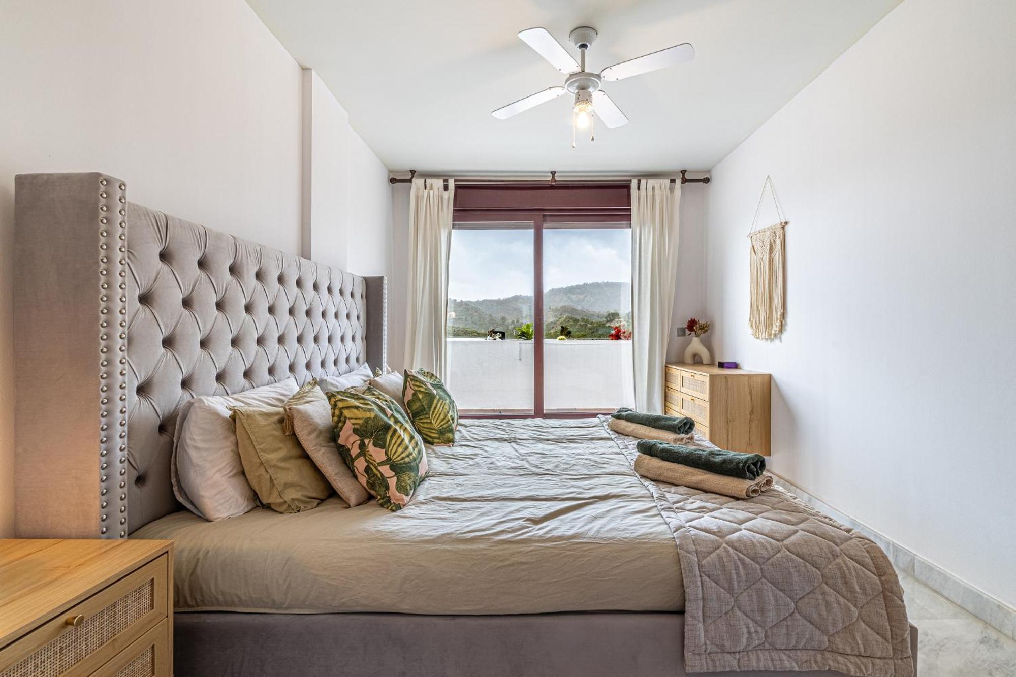 Rentitspain Apartamento Charming Gym, Jacuzzi Y Balcon Estepona Dış mekan fotoğraf